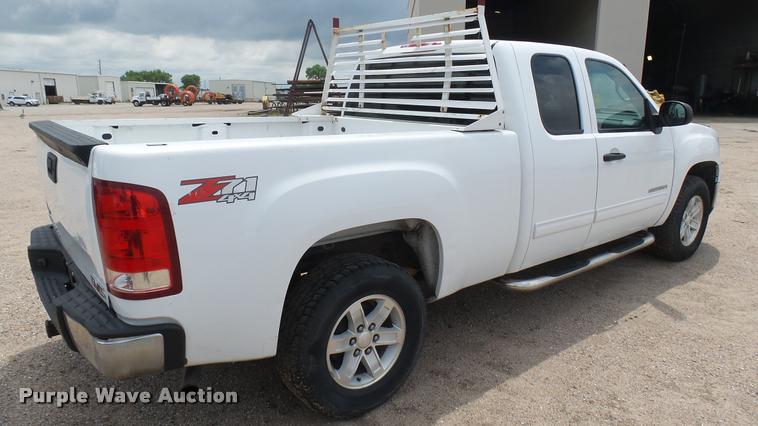 image for item DA7826 2011 GMC Sierra K1500 Ext. Cab pickup truck