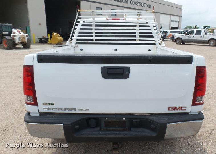 image for item DA7826 2011 GMC Sierra K1500 Ext. Cab pickup truck
