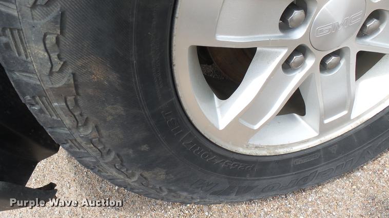 image for item DA7826 2011 GMC Sierra K1500 Ext. Cab pickup truck