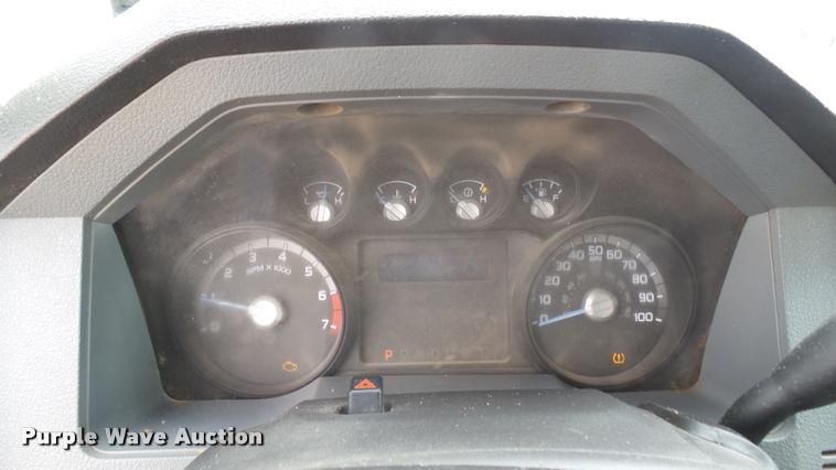 image for item DA7827 2012 Ford F250 Super Duty Crew Cab pickup truck