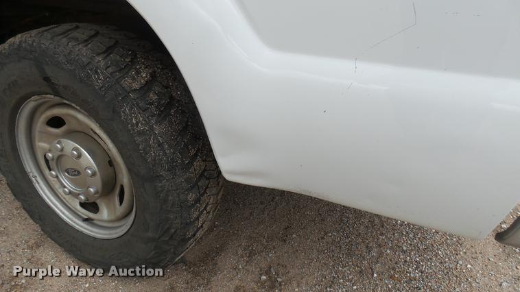 image for item DA7827 2012 Ford F250 Super Duty Crew Cab pickup truck