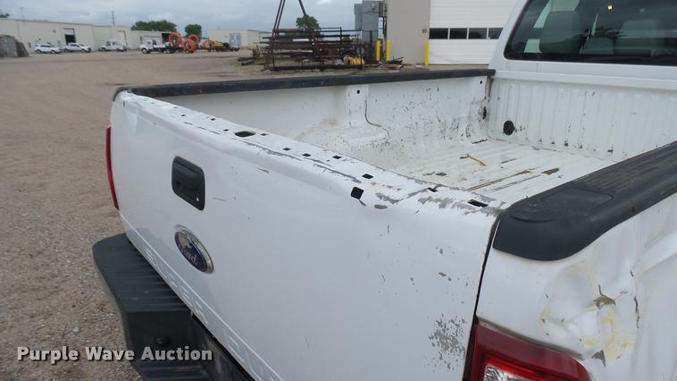 image for item DA7827 2012 Ford F250 Super Duty Crew Cab pickup truck