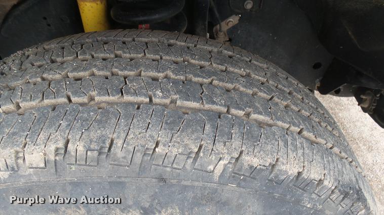 image for item DA7827 2012 Ford F250 Super Duty Crew Cab pickup truck