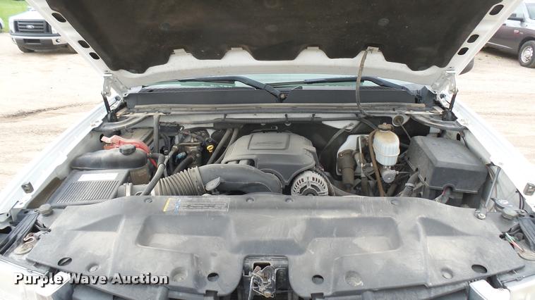 image for item DA7831 2008 GMC Sierra 2500HD Ext. Cab pickup truck