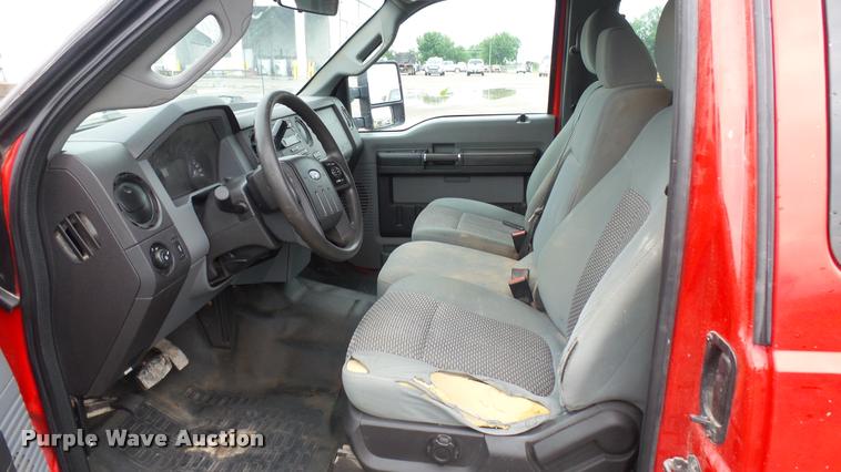 image for item DA7836 2011 Ford F250 Super Duty SuperCab pickup truck