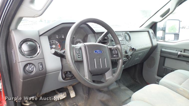 image for item DA7836 2011 Ford F250 Super Duty SuperCab pickup truck