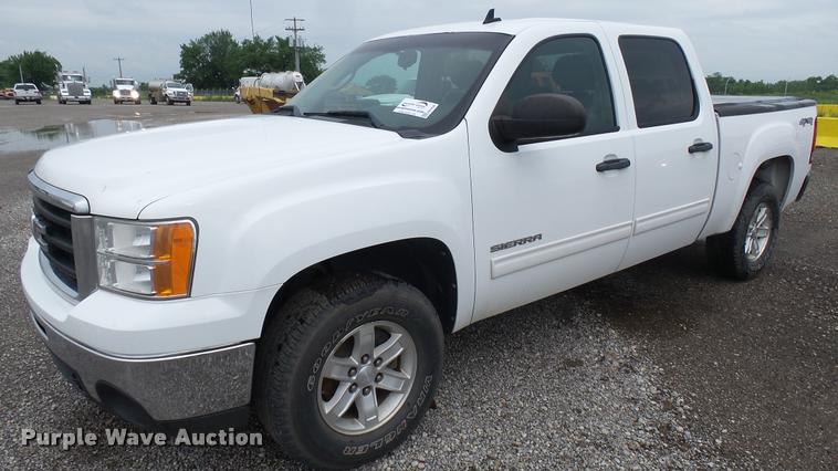 image for item DA7838 2011 GMC Sierra 1500 Crew Cab pickup truck