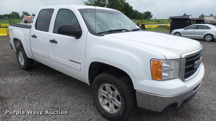 image for item DA7838 2011 GMC Sierra 1500 Crew Cab pickup truck