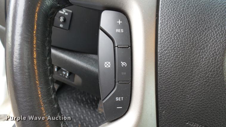 image for item DA7838 2011 GMC Sierra 1500 Crew Cab pickup truck