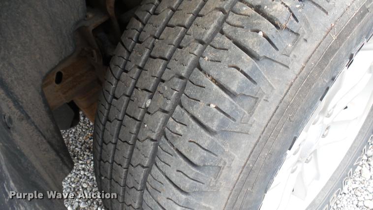 image for item DA7838 2011 GMC Sierra 1500 Crew Cab pickup truck