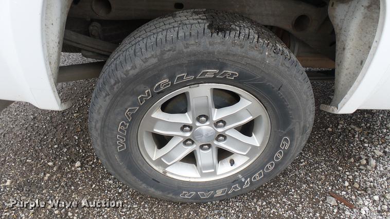 image for item DA7838 2011 GMC Sierra 1500 Crew Cab pickup truck