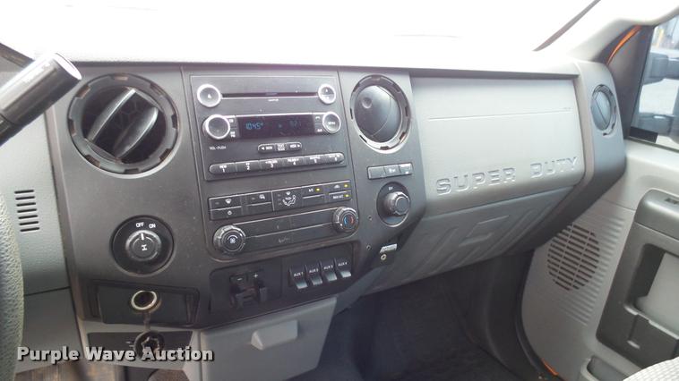 image for item DA7840 2014 Ford F250 Super Duty SuperCab pickup truck