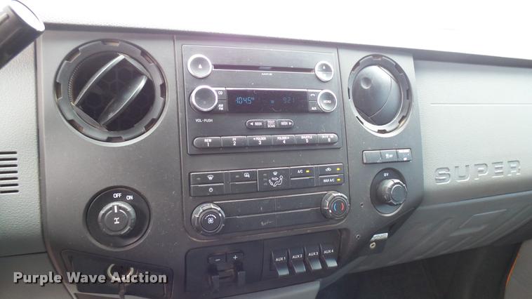 image for item DA7840 2014 Ford F250 Super Duty SuperCab pickup truck