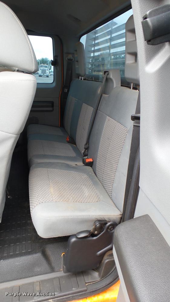 image for item DA7840 2014 Ford F250 Super Duty SuperCab pickup truck