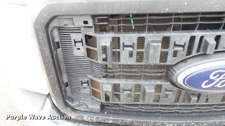 image for item DA7840 2014 Ford F250 Super Duty SuperCab pickup truck