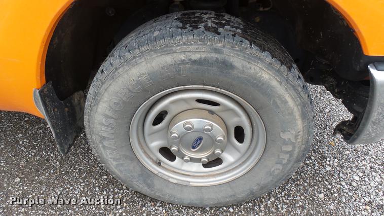 image for item DA7840 2014 Ford F250 Super Duty SuperCab pickup truck