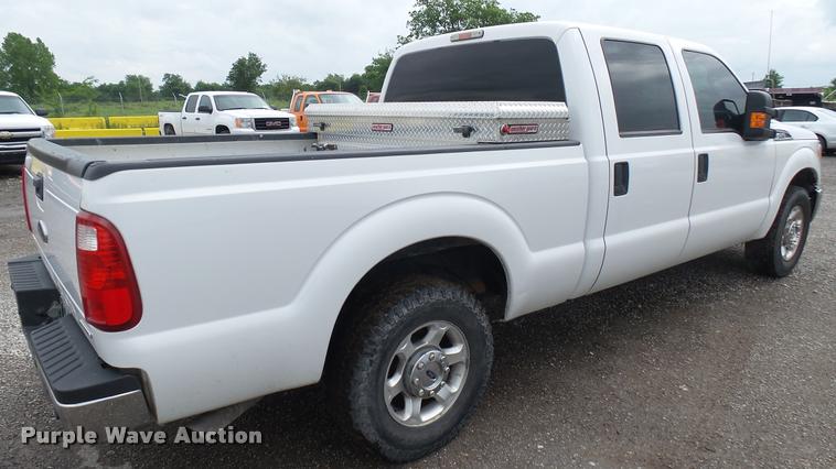 image for item DA7841 2014 Ford F250 Super Duty Crew Cab pickup truck