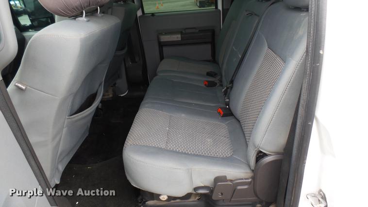 image for item DA7841 2014 Ford F250 Super Duty Crew Cab pickup truck