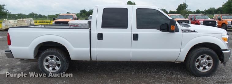 image for item DA7841 2014 Ford F250 Super Duty Crew Cab pickup truck