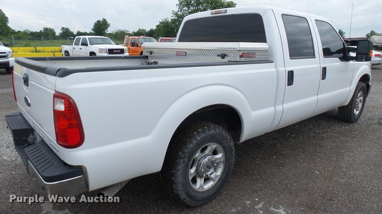 image for item DA7841 2014 Ford F250 Super Duty Crew Cab pickup truck