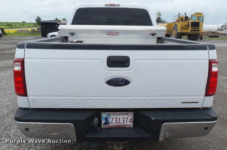 image for item DA7841 2014 Ford F250 Super Duty Crew Cab pickup truck