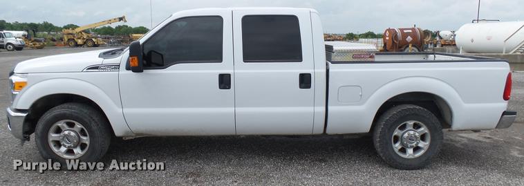 image for item DA7841 2014 Ford F250 Super Duty Crew Cab pickup truck