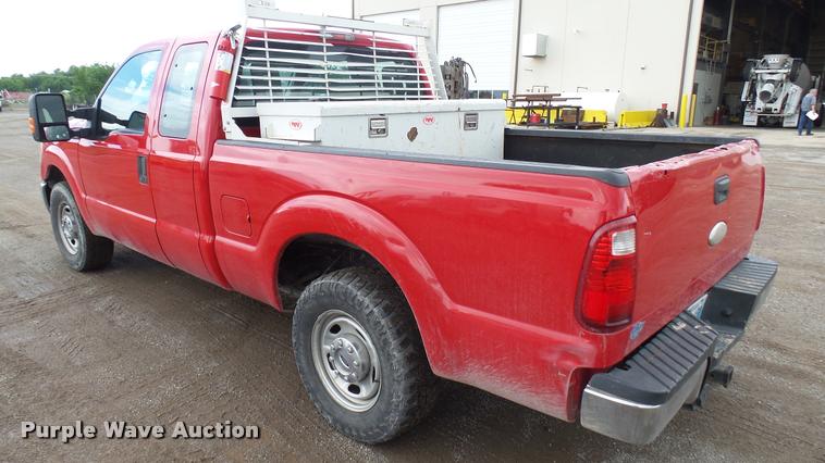image for item DA7856 2012 Ford F250 Super Duty SuperCab pickup truck