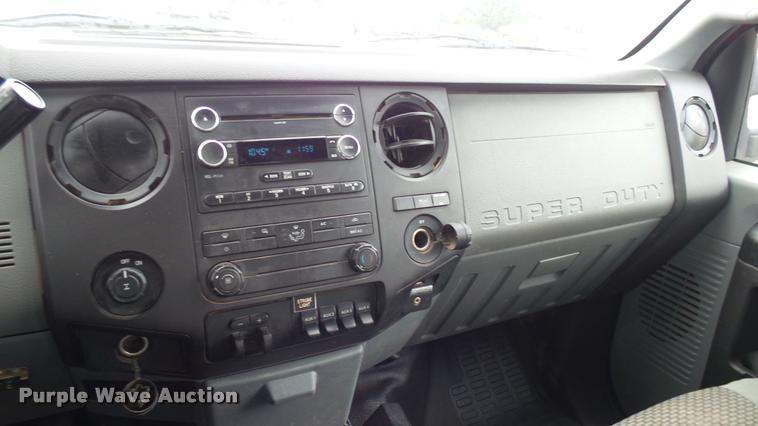 image for item DA7856 2012 Ford F250 Super Duty SuperCab pickup truck