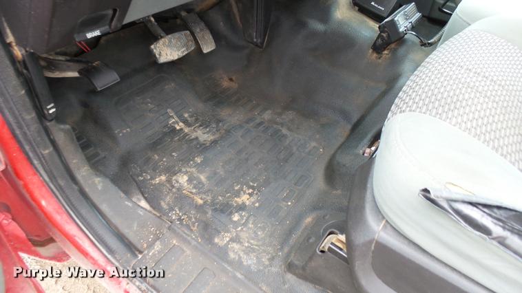 image for item DA7856 2012 Ford F250 Super Duty SuperCab pickup truck