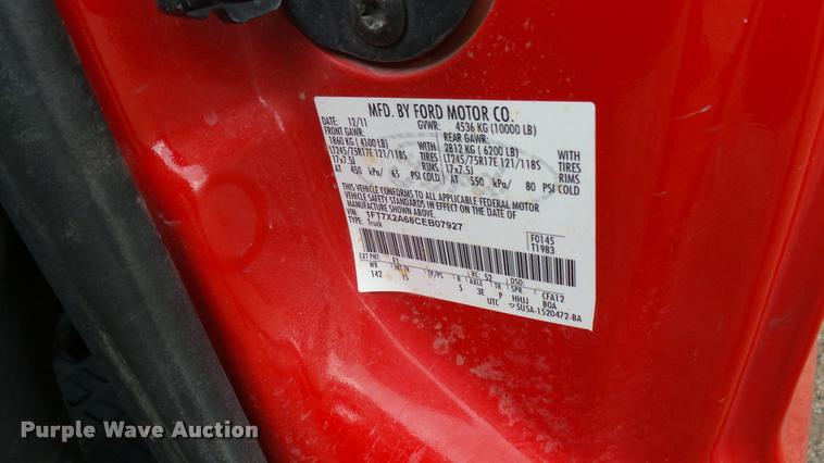 image for item DA7856 2012 Ford F250 Super Duty SuperCab pickup truck