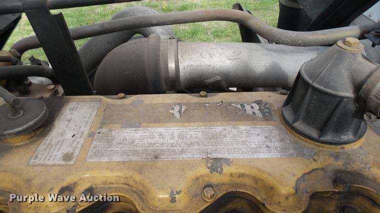 image for item DA7862 1999 GMC T6500 box truck