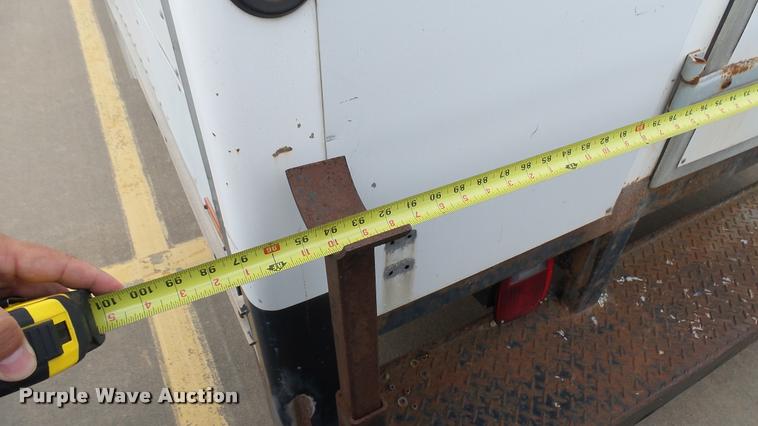 image for item DA7865 1999 Chevrolet Express 3500 Cargo box truck