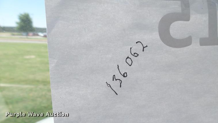 image for item DA7868 2001 Chevrolet Express G3500 box truck