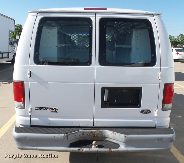 image for item DA7870 1998 Ford Econoline E250 van