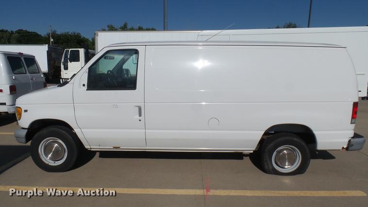 image for item DA7870 1998 Ford Econoline E250 van