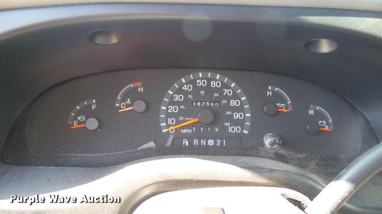 image for item DA7870 1998 Ford Econoline E250 van