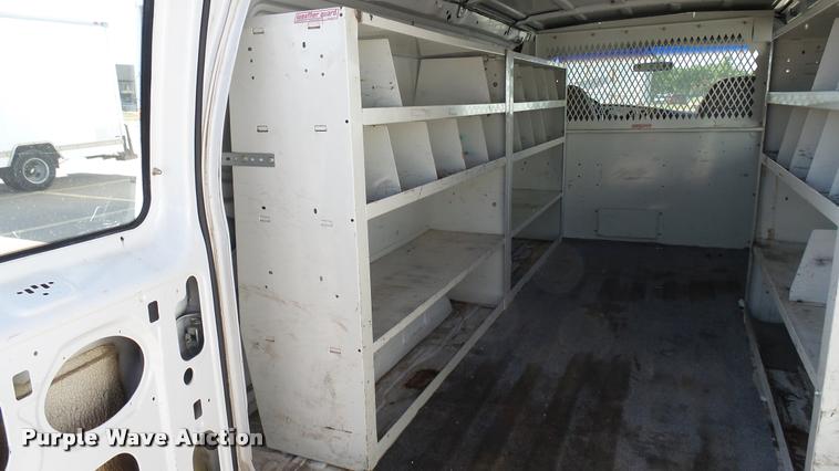 image for item DA7870 1998 Ford Econoline E250 van