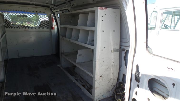 image for item DA7870 1998 Ford Econoline E250 van