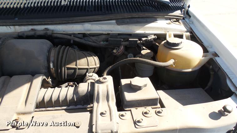 image for item DA7870 1998 Ford Econoline E250 van