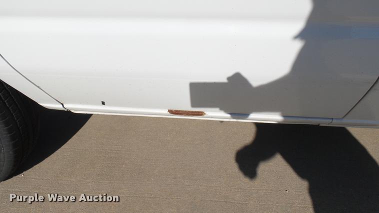 image for item DA7870 1998 Ford Econoline E250 van