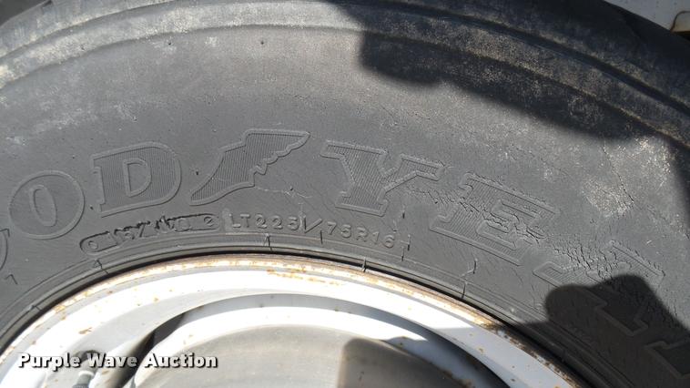 image for item DA7870 1998 Ford Econoline E250 van