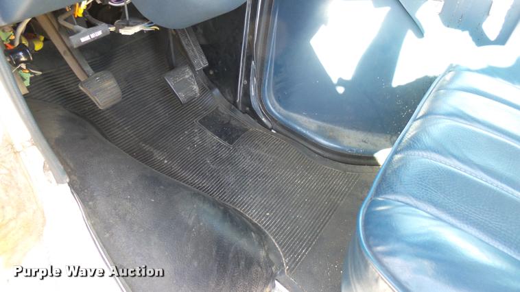 image for item DA7871 1995 Chevrolet G10 van