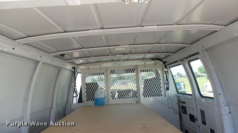 image for item DA7871 1995 Chevrolet G10 van