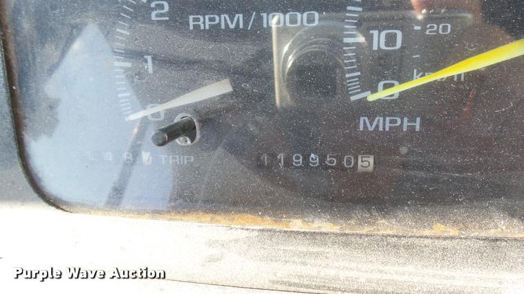 image for item DA7872 2003 Workhorse P42 delivery truck