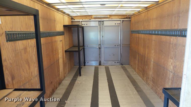 image for item DA7872 2003 Workhorse P42 delivery truck