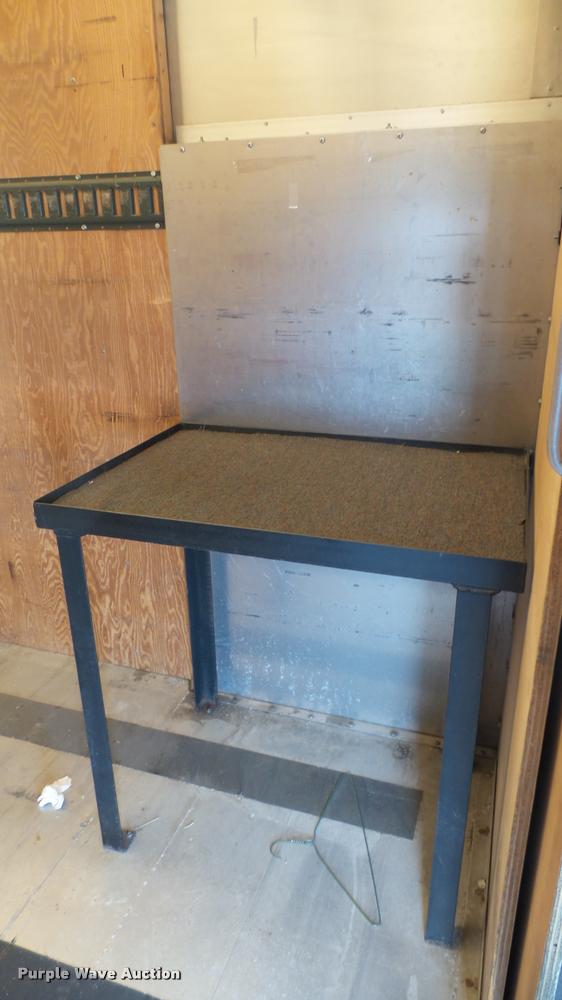 image for item DA7872 2003 Workhorse P42 delivery truck