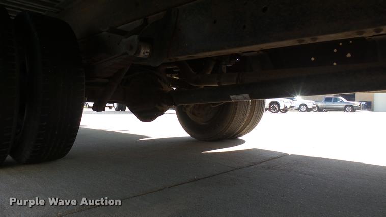 image for item DA7872 2003 Workhorse P42 delivery truck