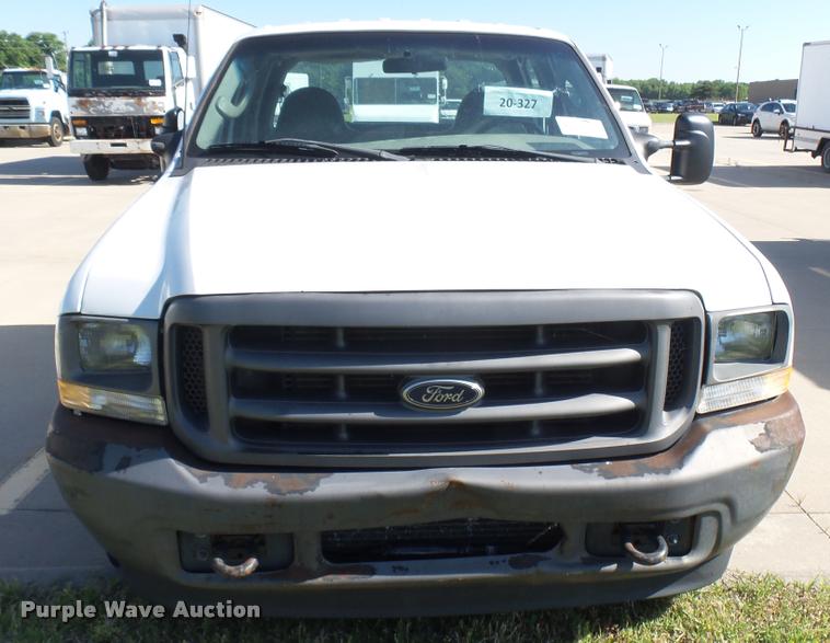 image for item DA7873 2003 Ford F250 Super Duty Crew Cab pickup truck