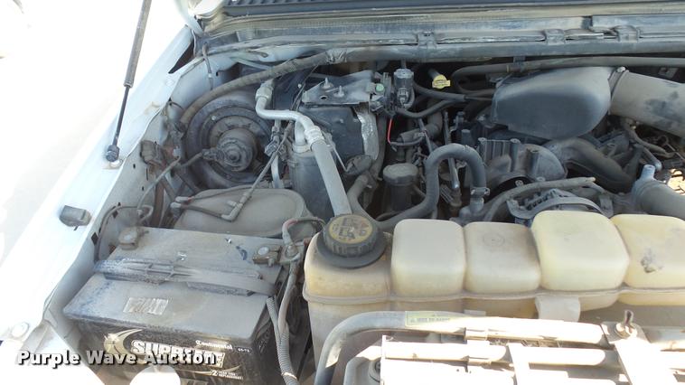 image for item DA7873 2003 Ford F250 Super Duty Crew Cab pickup truck