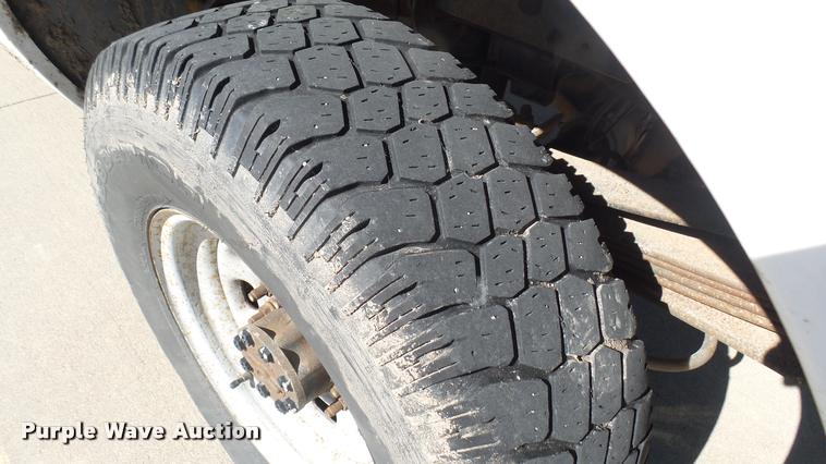 image for item DA7873 2003 Ford F250 Super Duty Crew Cab pickup truck